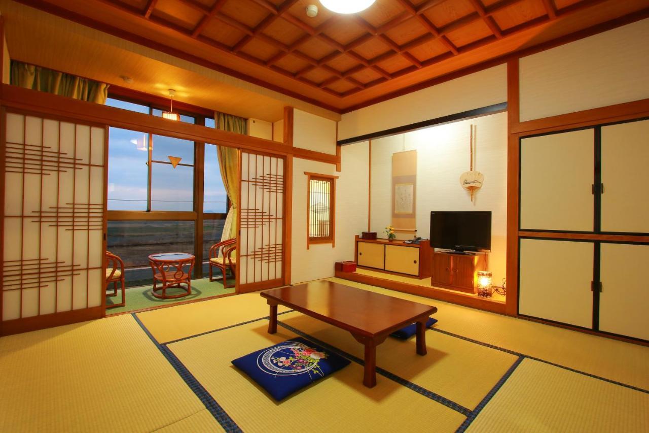 Yumoto Kobayashi Hotel Kurume Buitenkant foto