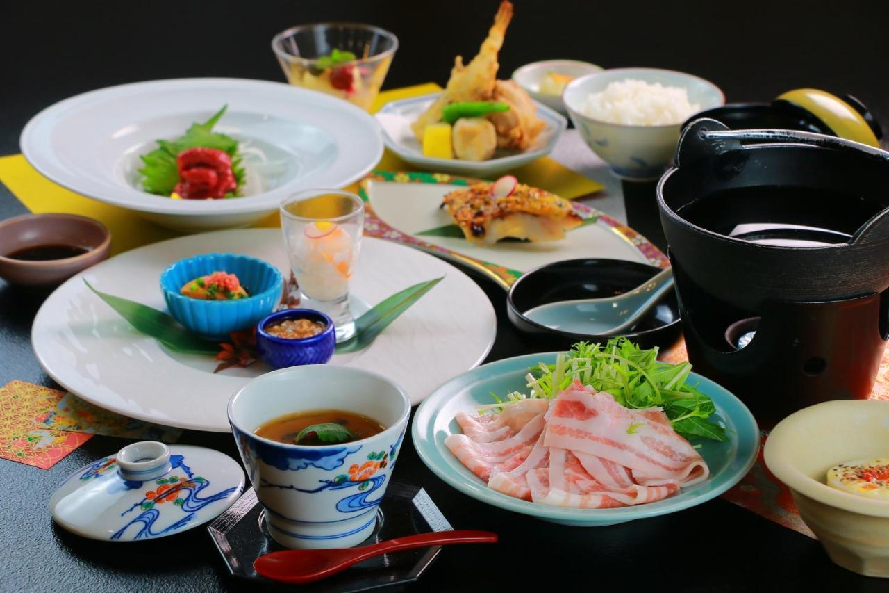 Yumoto Kobayashi Hotel Kurume Buitenkant foto