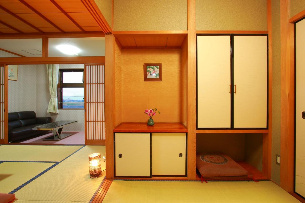 Yumoto Kobayashi Hotel Kurume Buitenkant foto